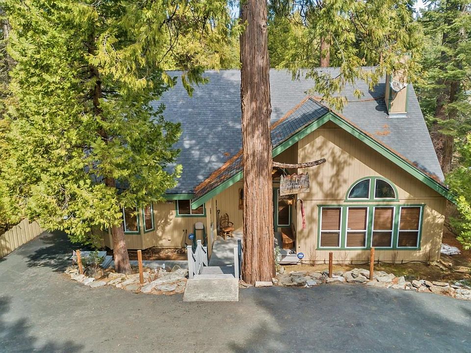1st image of 40726 Cold Springs Ln