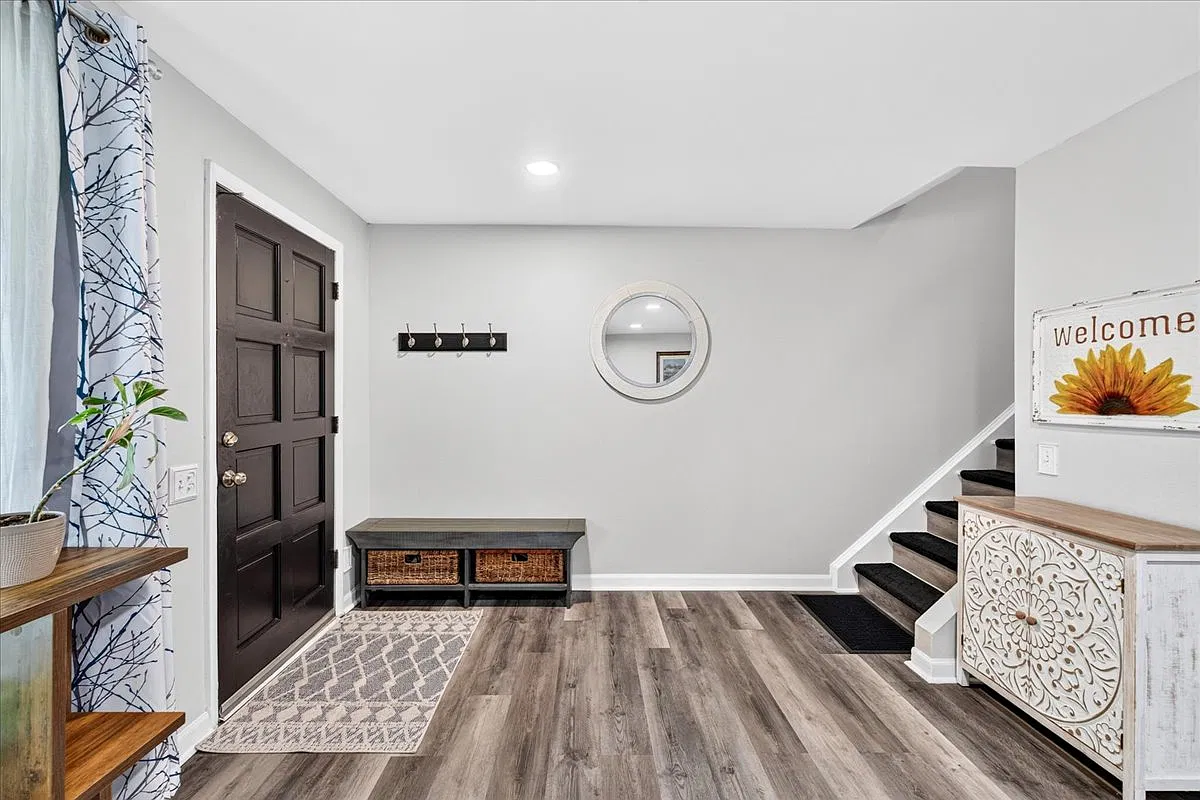 7725 West Glasgow Place - 1 — Photo 3