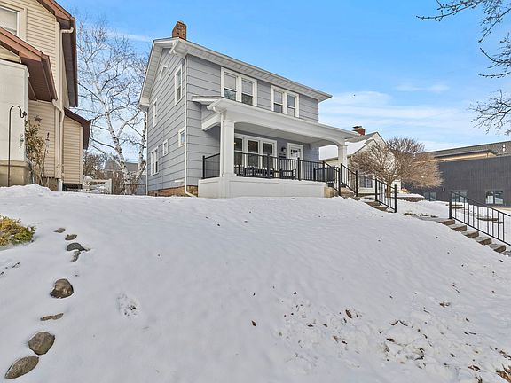 3rd image of 1229 Holly Ave