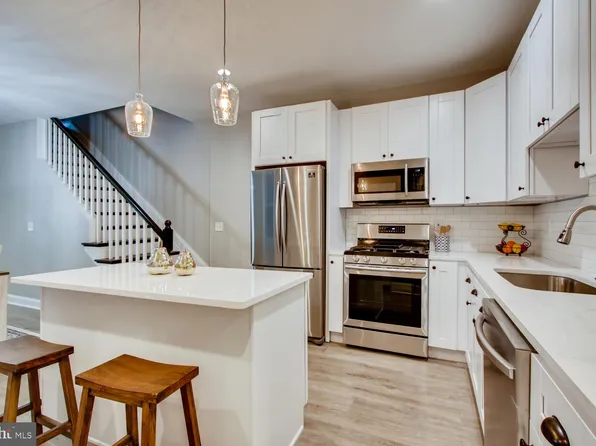 1322 Morling Ave, Baltimore, MD 21211