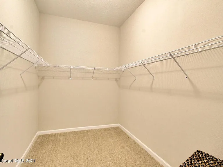 725 Simeon Dr — Photo 17