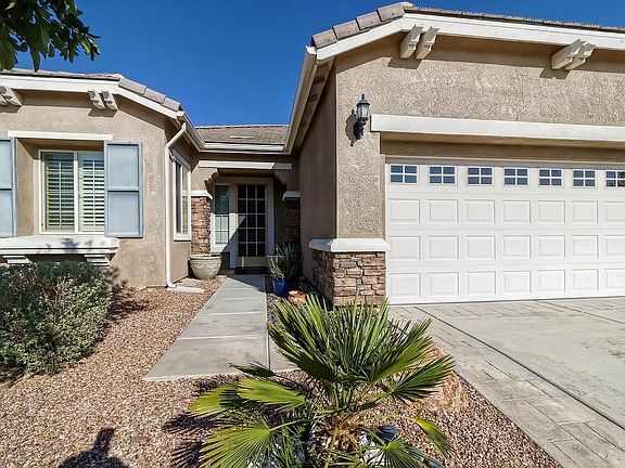 4th image of 10427 Glen Oaks Ln
