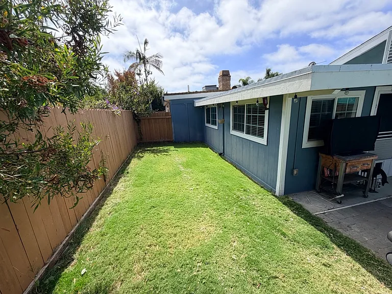 757 Teaberry St — Photo 34