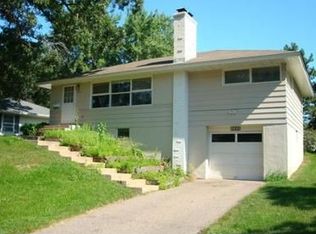 2621 Boone Ave S, Saint Louis Park, MN 55426