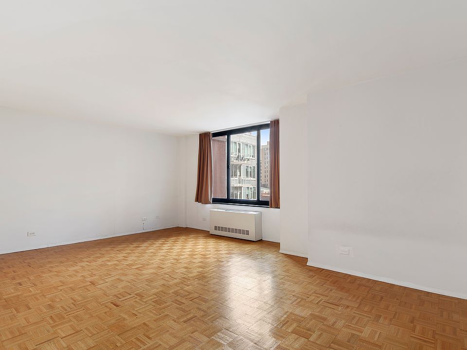 1st image of 215 W 95th St APT 9R