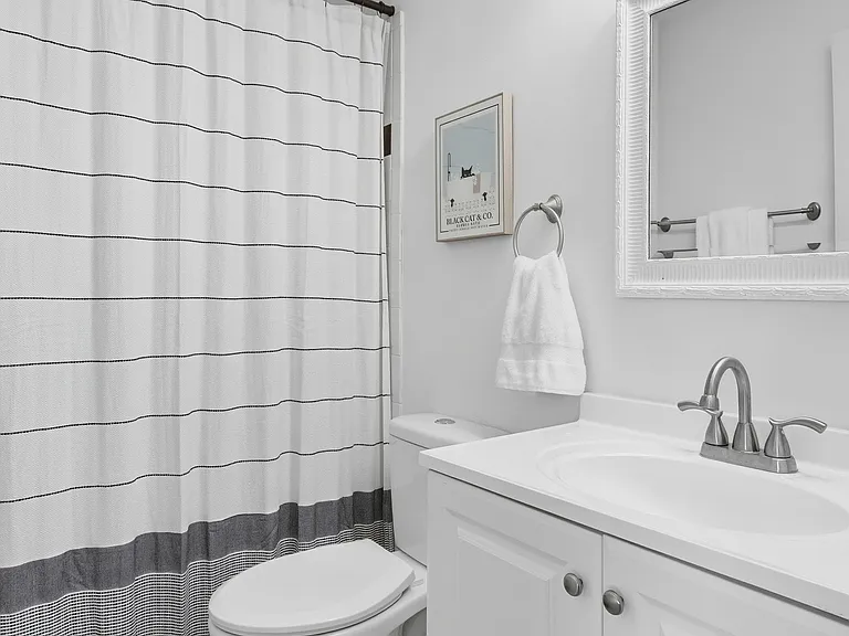 208 Flournoy Dr — Photo 10