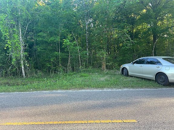 3rd image of 4995 Palatka Blvd