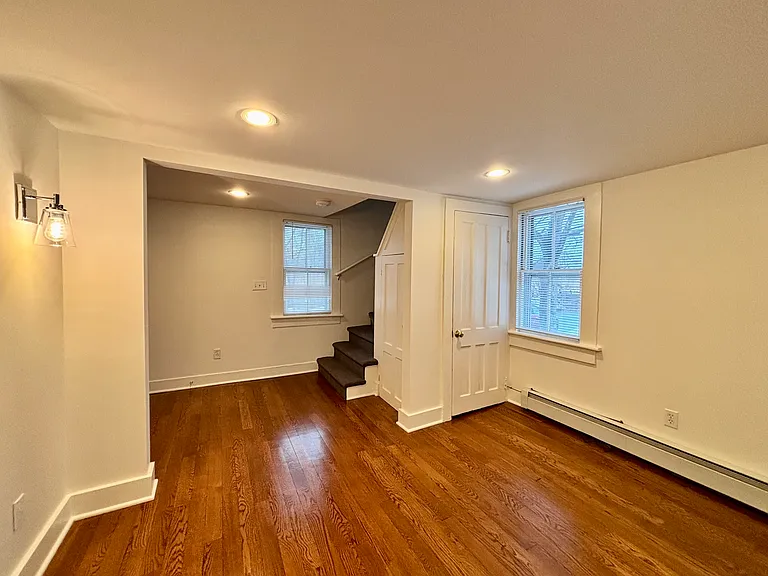 156 Bungalow Ave — Photo 5