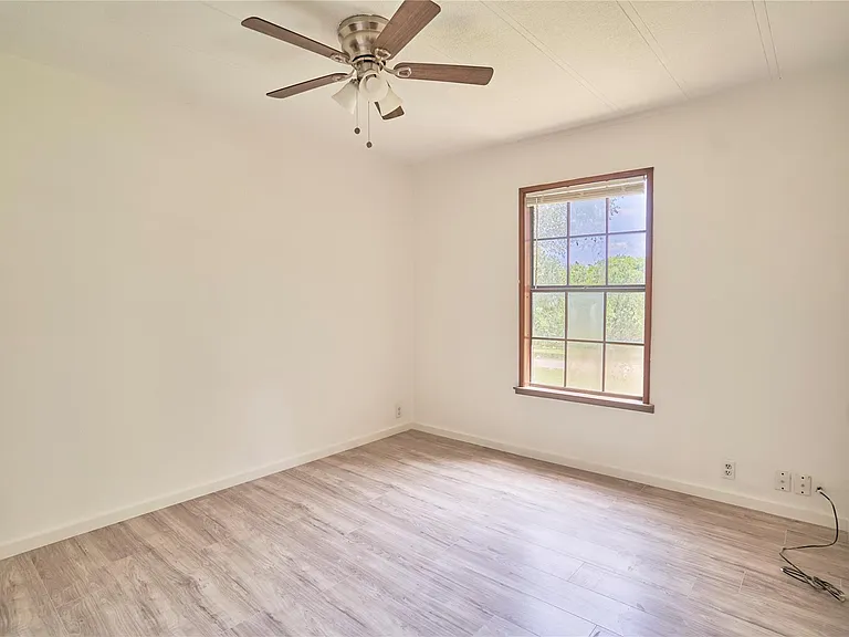 23393 Nameless Rd #124 — Photo 7