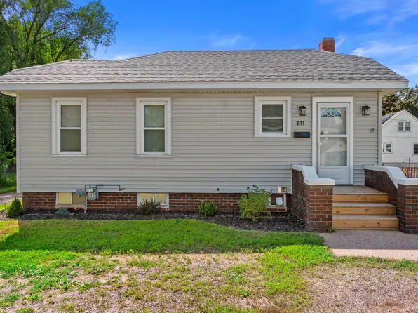 811 Vilas Ave, Wisconsin Rapids, WI 54457