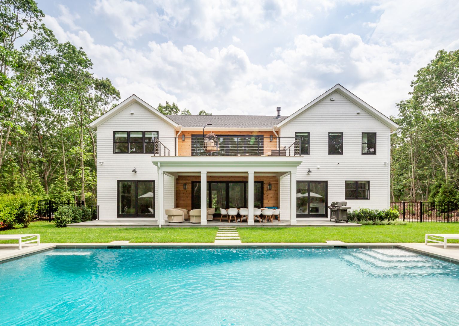  Hamptons Dream Home