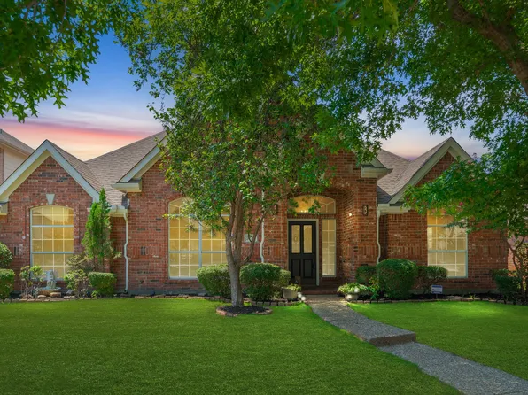 9726 Windy Hollow Dr, Irving, TX 75063