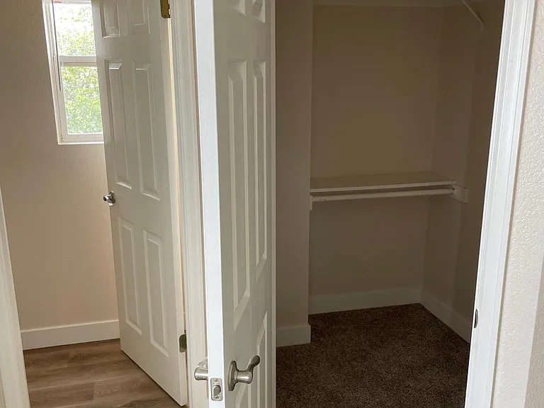 Master bedroom 2nd closet