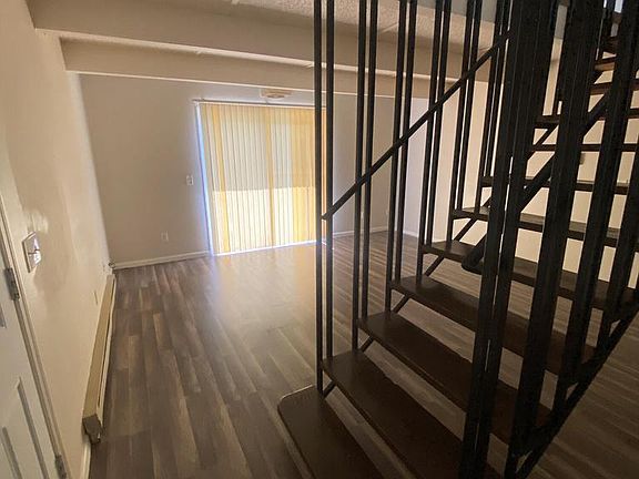 Entry way