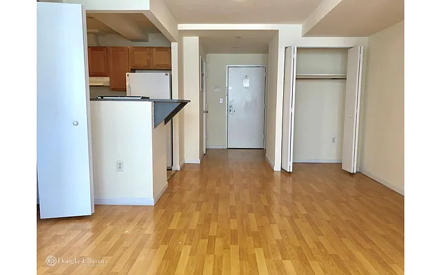 Rented by Douglas Elliman | media 11