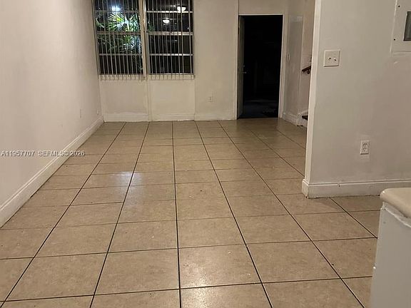 3rd image of 5959 SW 69th St #106