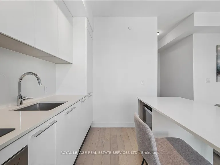 200 Sudbury St #811 — Photo 28