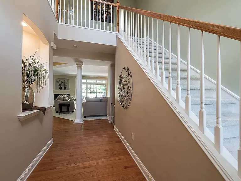 1285 Brookstone Dr — Photo 8