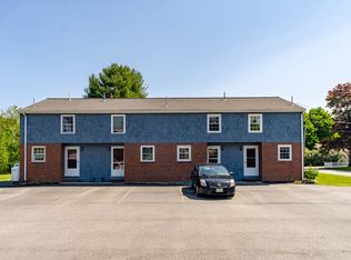 8 Sunset View St APT 1, Gray, ME 04039