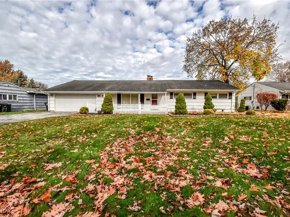 5173 Dogwood Trl, Lyndhurst, OH 44124