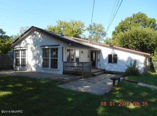 3351 Oriole Ave SW, Wyoming, MI 49509