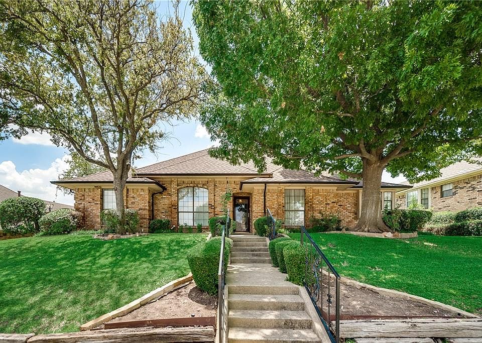 1st image of 3001 Club Hill Dr