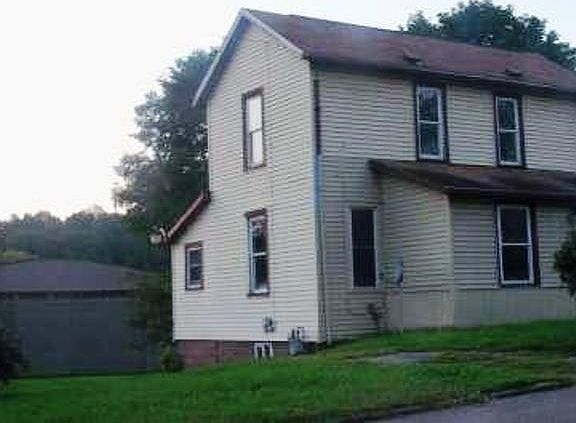 2nd image of 79 N Pembroke Ave