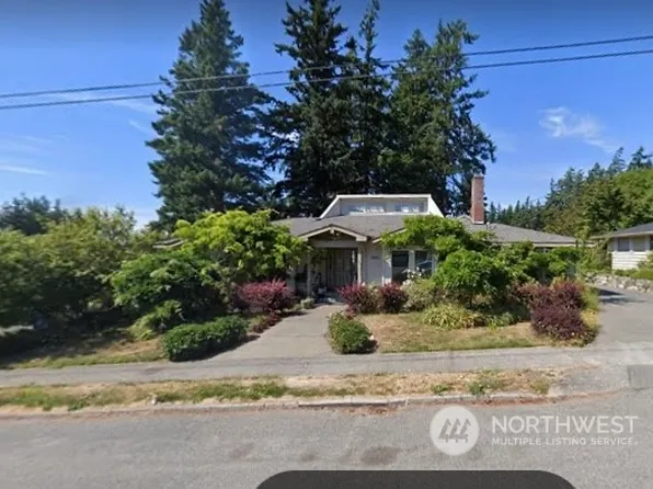 1660 NE 11th Avenue, Oak Harbor, WA 98277