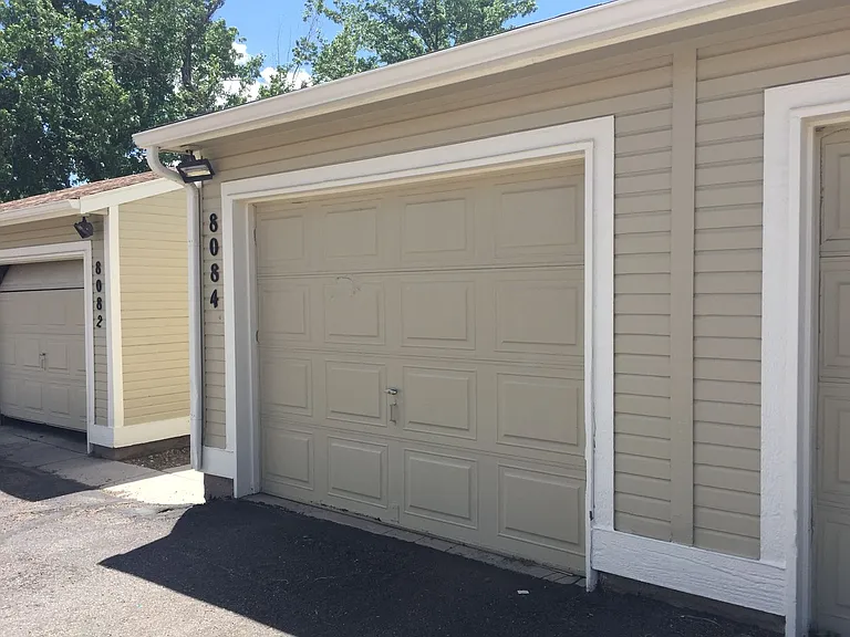 8084 Lexington Park Dr — Photo 19