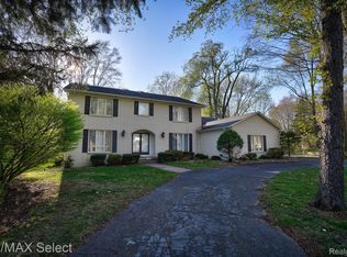 1267 Dyemeadow Ln, Flint, MI 48532