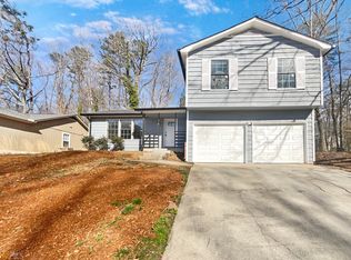 864 Martin Rd, Stone Mountain, GA 30088