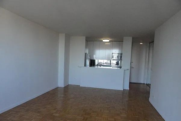 Rented by Corcoran | media 3