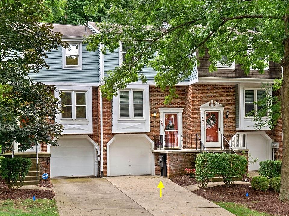 1st image of 125 Spruce Ct