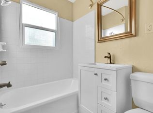 1622 Morton Ave #1/4, Los Angeles, CA 90026
