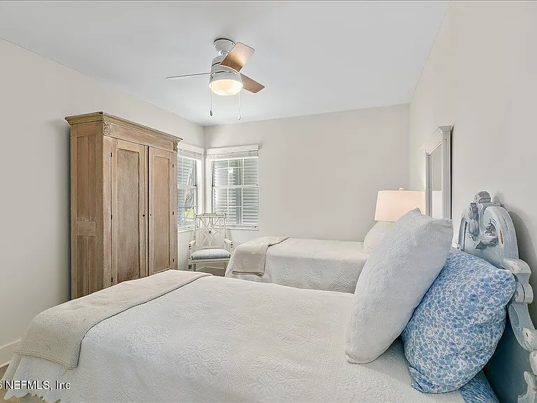 107 Island Dr — Photo 24