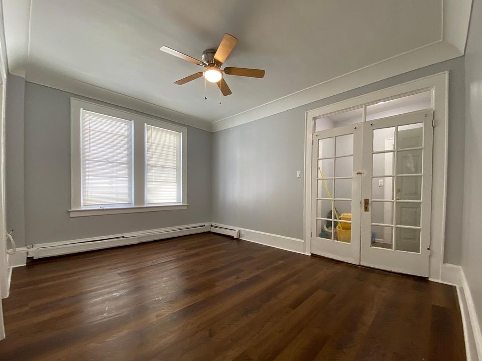 1st image of 50-52 Smith St Unit 1A