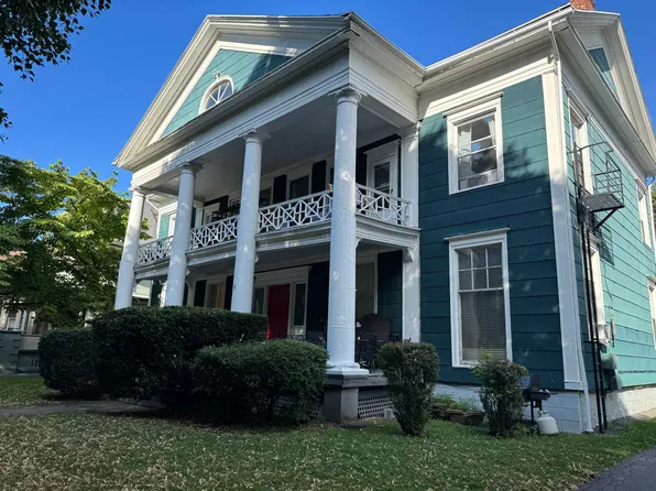 8 Granger Pl #6, Rochester, NY 14607