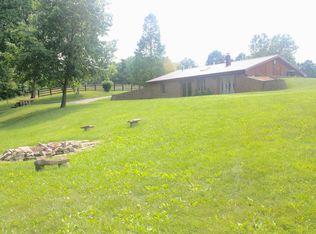 11460 Lambs Ridge Rd SE, Elizabeth, IN 47117