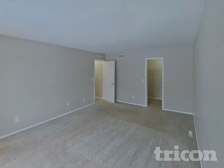 2303 Leyland Cir — Photo 12