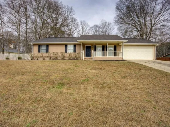 1430 Country Lane Dr NE, Conyers, GA 30012