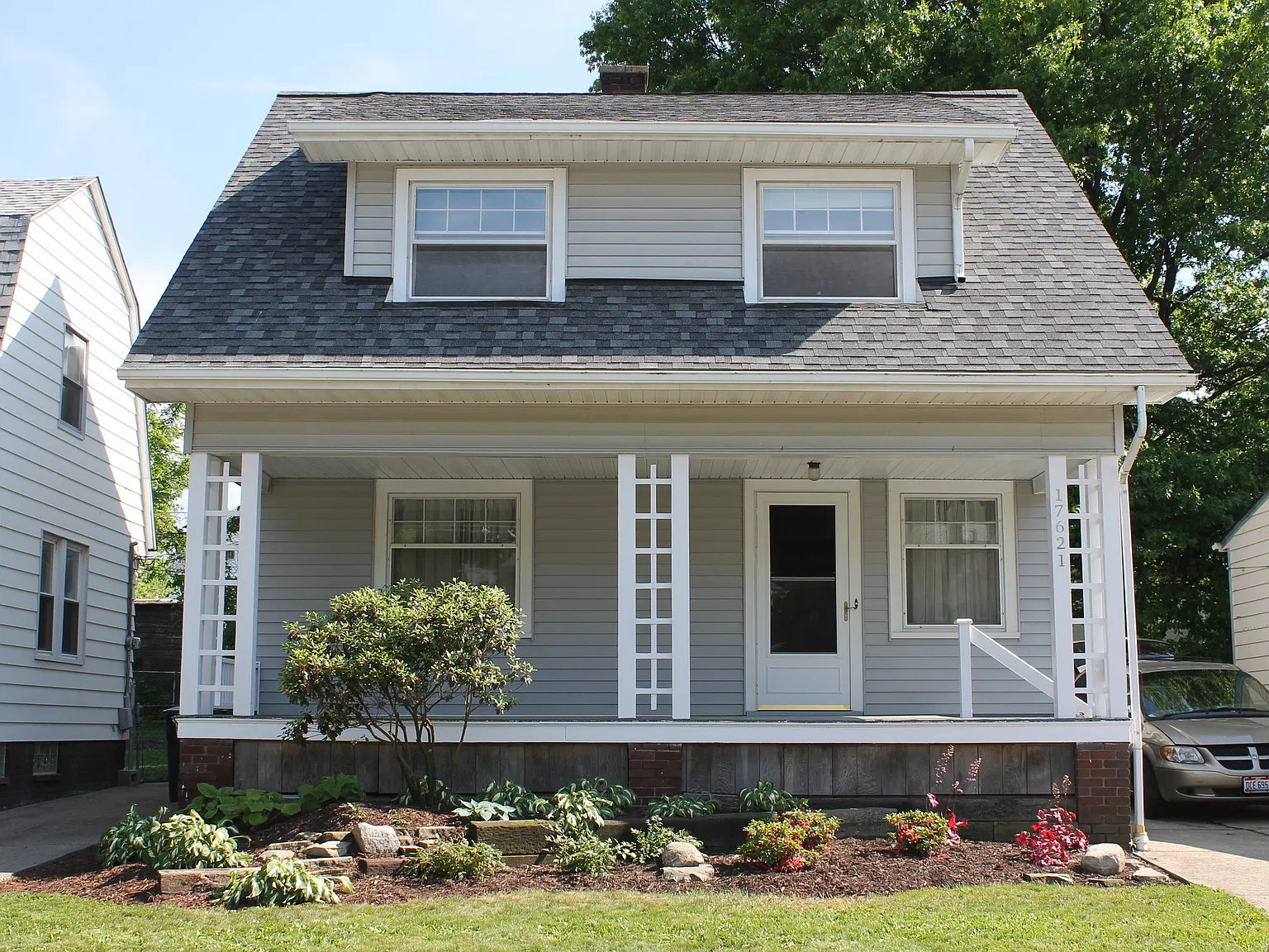 3 bed, 1.5 bath, 1455 sqft, $1,775 — Photo 1