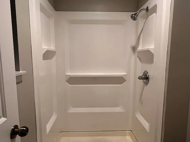 Master shower