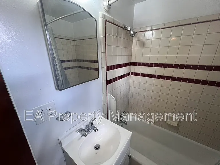 202 San Pablo St SE #B — Photo 19