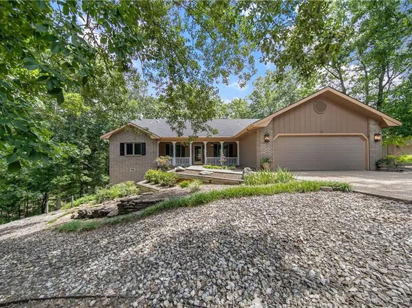 15 Breton Way, Bella Vista, AR 72715