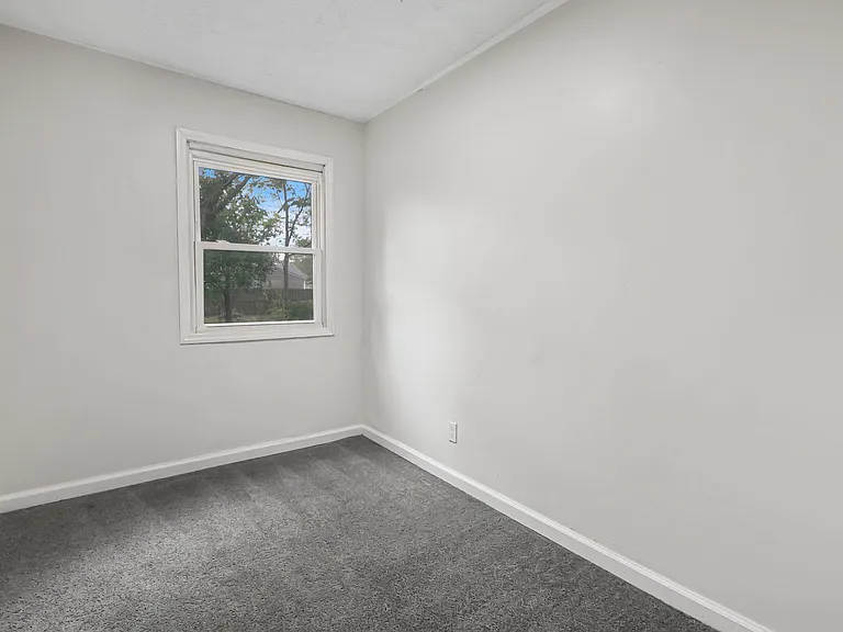 4483 Saint Margaret Ln — Photo 19
