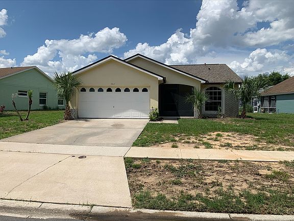 4th image of 7817 Laurel Oak Ln