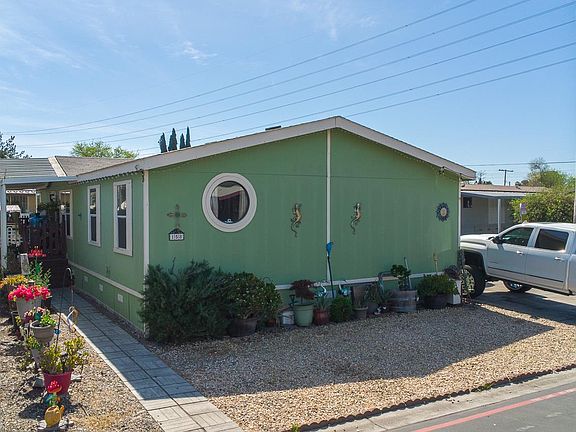 2nd image of 3950 Mack Rd Space 158