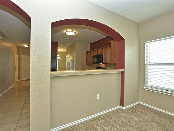 4th image of 11104 Liberty Farms Dr