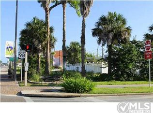415 Monument Ave, Port Saint Joe, FL 32456