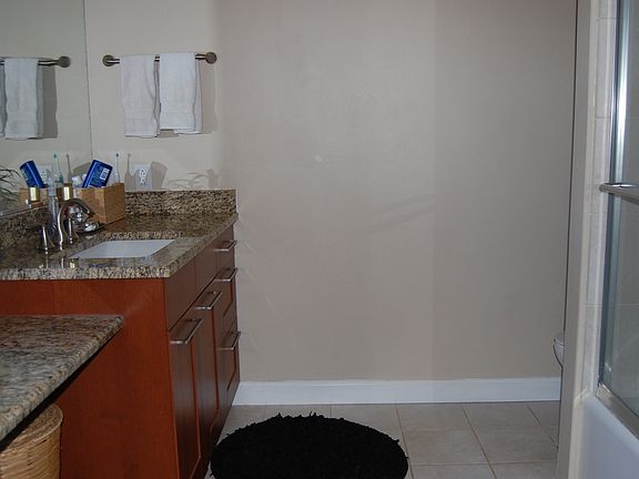 3rd image of 3511 School House Ln